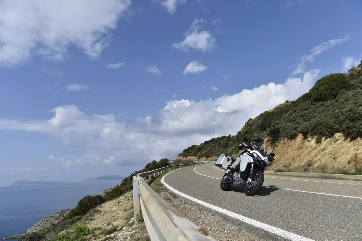 Ducati Multistrada 1200 Enduro (9)