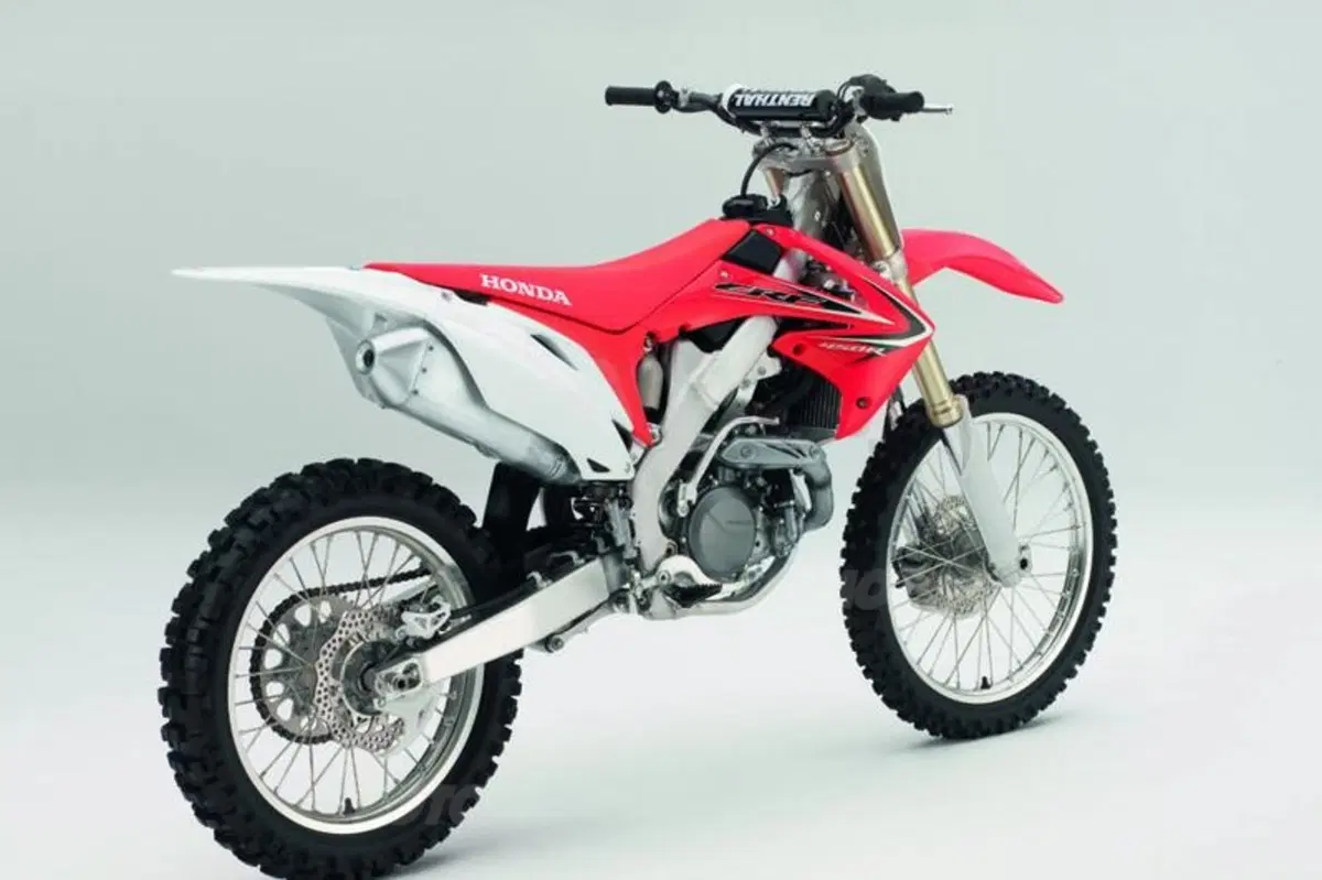 Motocross. Le Honda CRF del 2011 sono pronte (6)