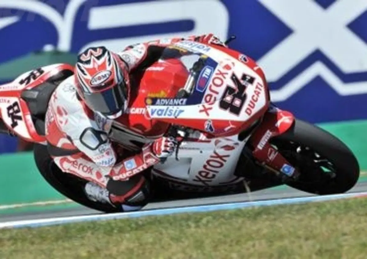 Sbk. Michel Fabrizio guida le libere