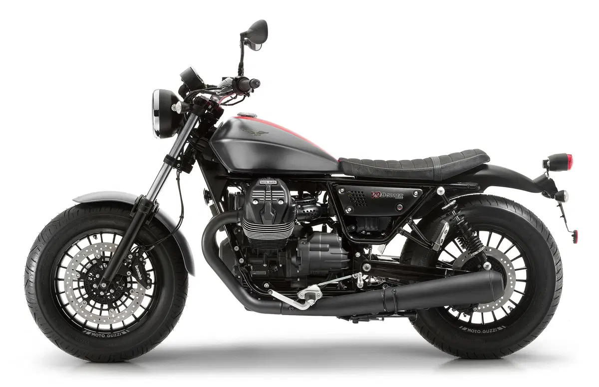 Moto Guzzi V9 Bobber e V9 Roamer (18)