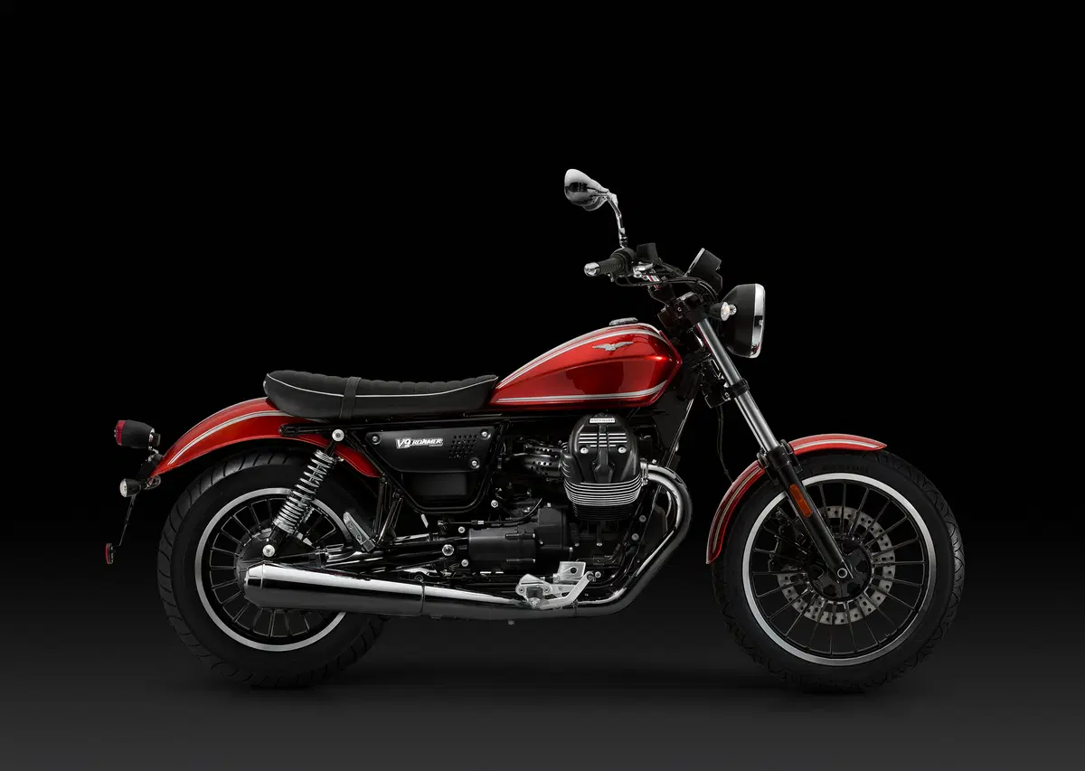 Moto Guzzi V9 Bobber e V9 Roamer (26)