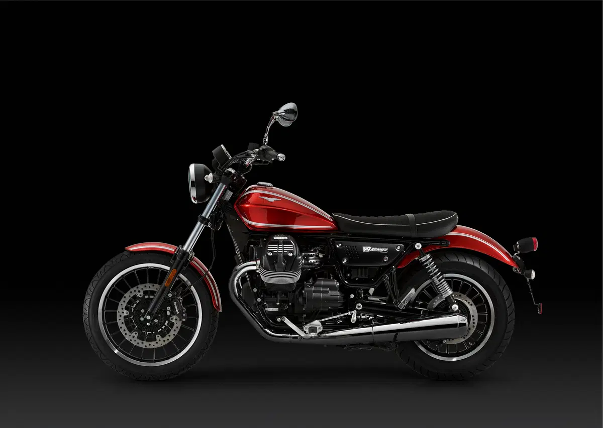 Moto Guzzi V9 Bobber e V9 Roamer (38)