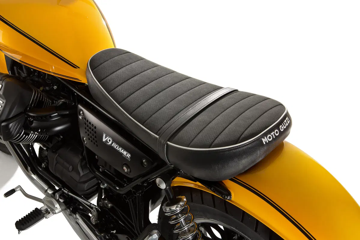 Moto Guzzi V9 Bobber e V9 Roamer (41)