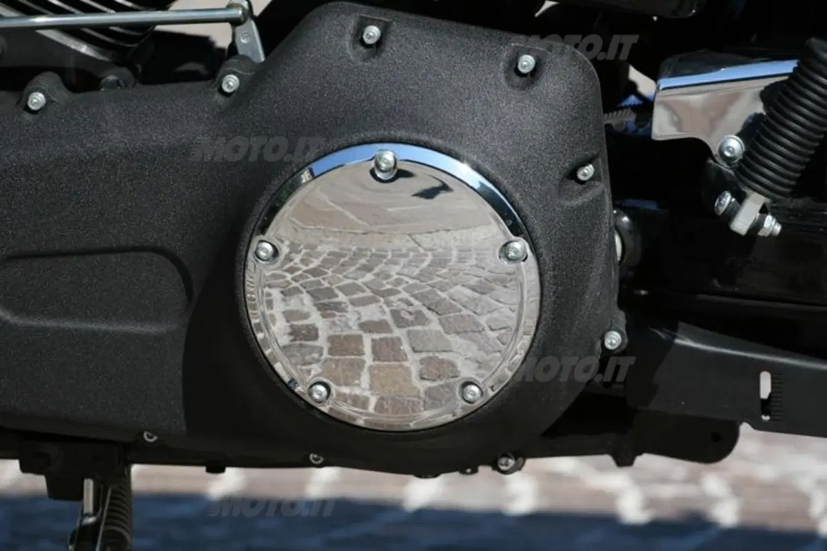 Harley-Davidson Dyna Wide Glide  (19)