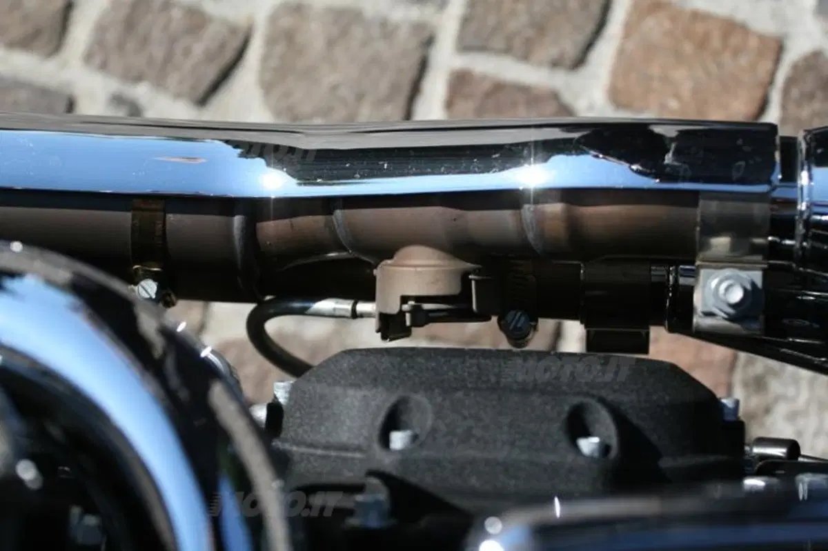 Harley-Davidson Dyna Wide Glide  (26)