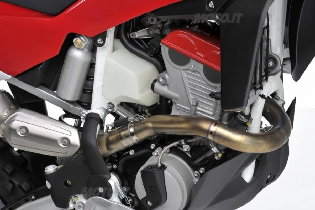 Le nuove Husqvarna TE449, TE511 e TC449 (11)