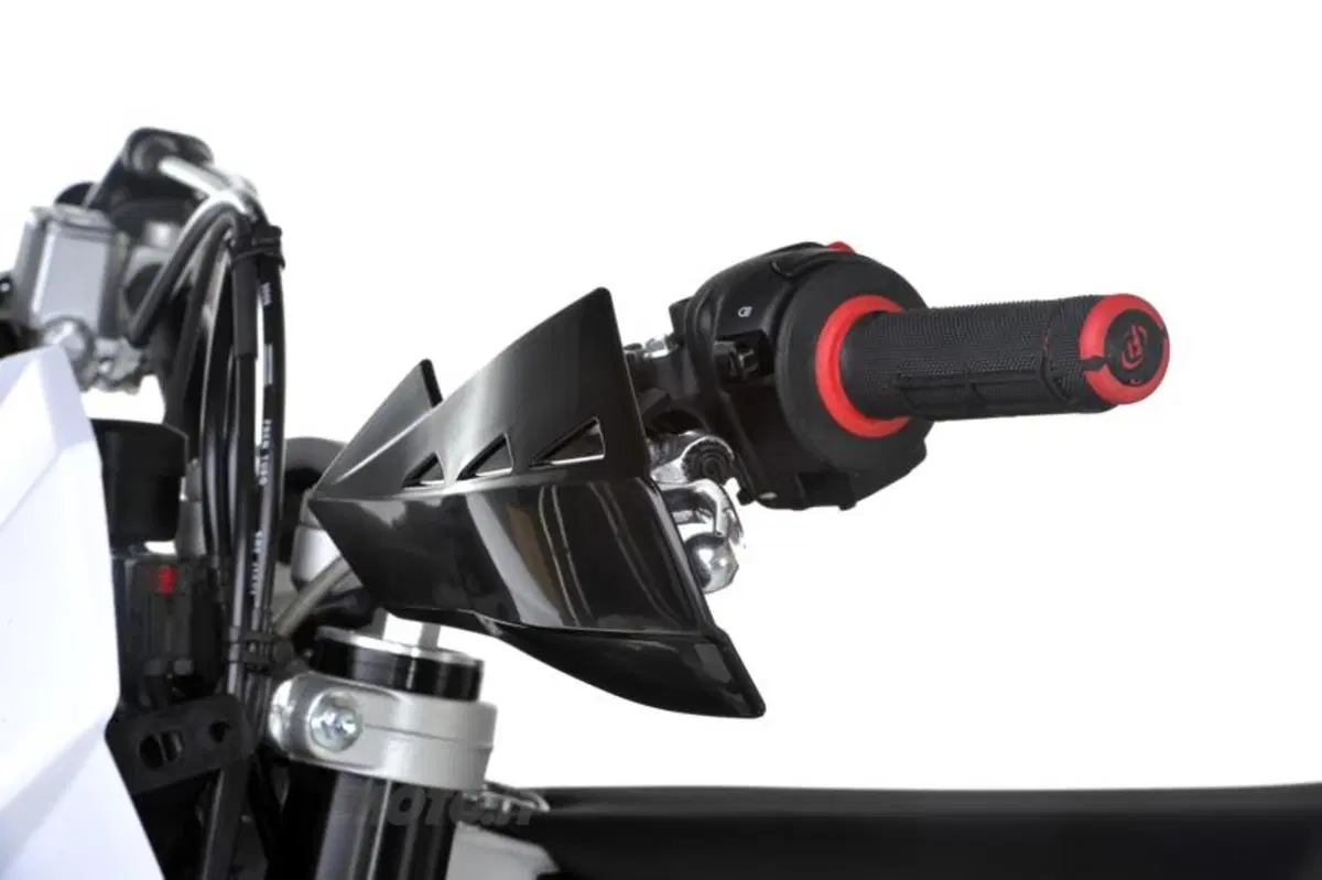 Le nuove Husqvarna TE449, TE511 e TC449 (21)