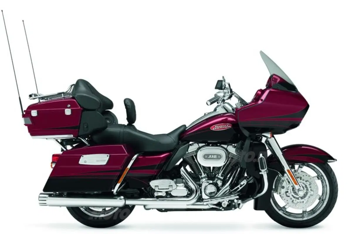 Harley-Davidson presenta i modelli del 2011 (13)