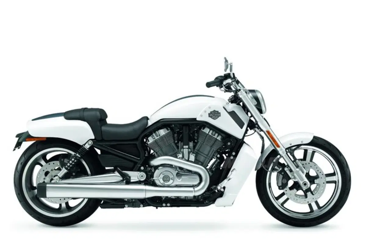 Harley-Davidson presenta i modelli del 2011 (19)
