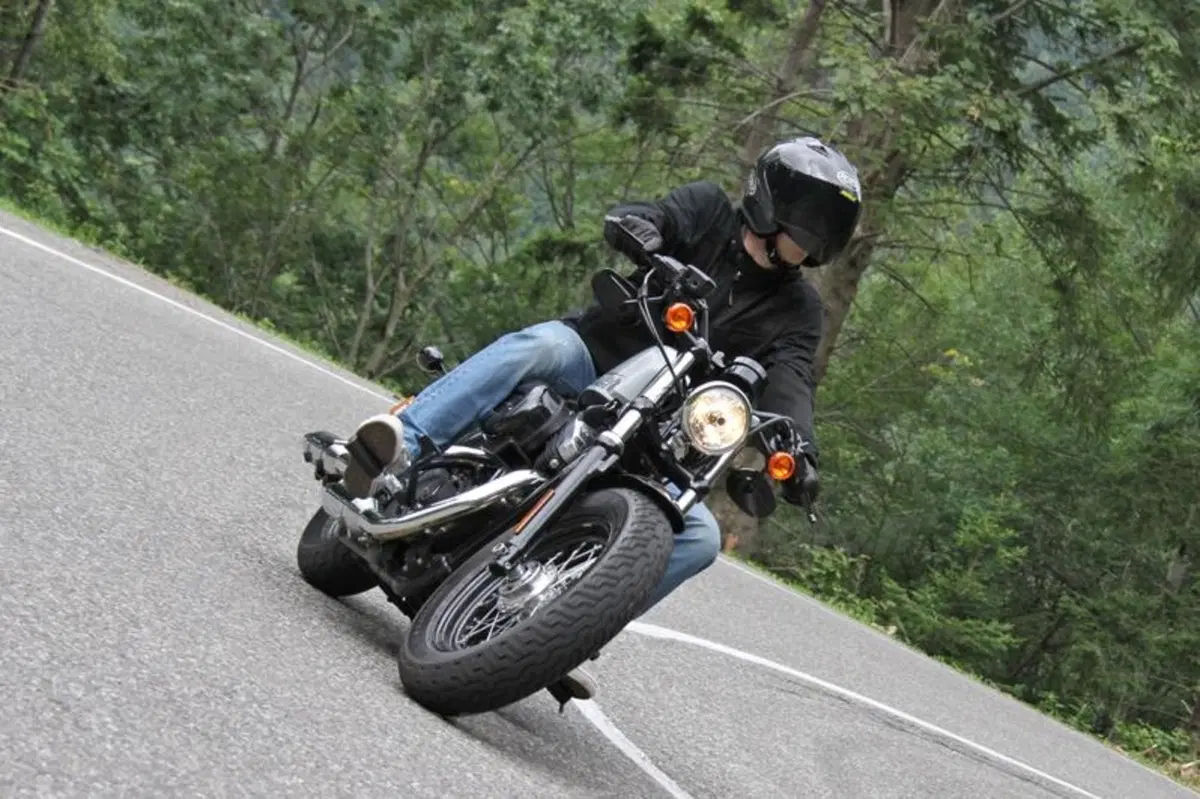 Harley-Davidson Forty-Eight  (5)