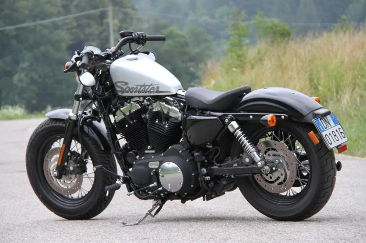 Harley-Davidson Forty-Eight  (20)