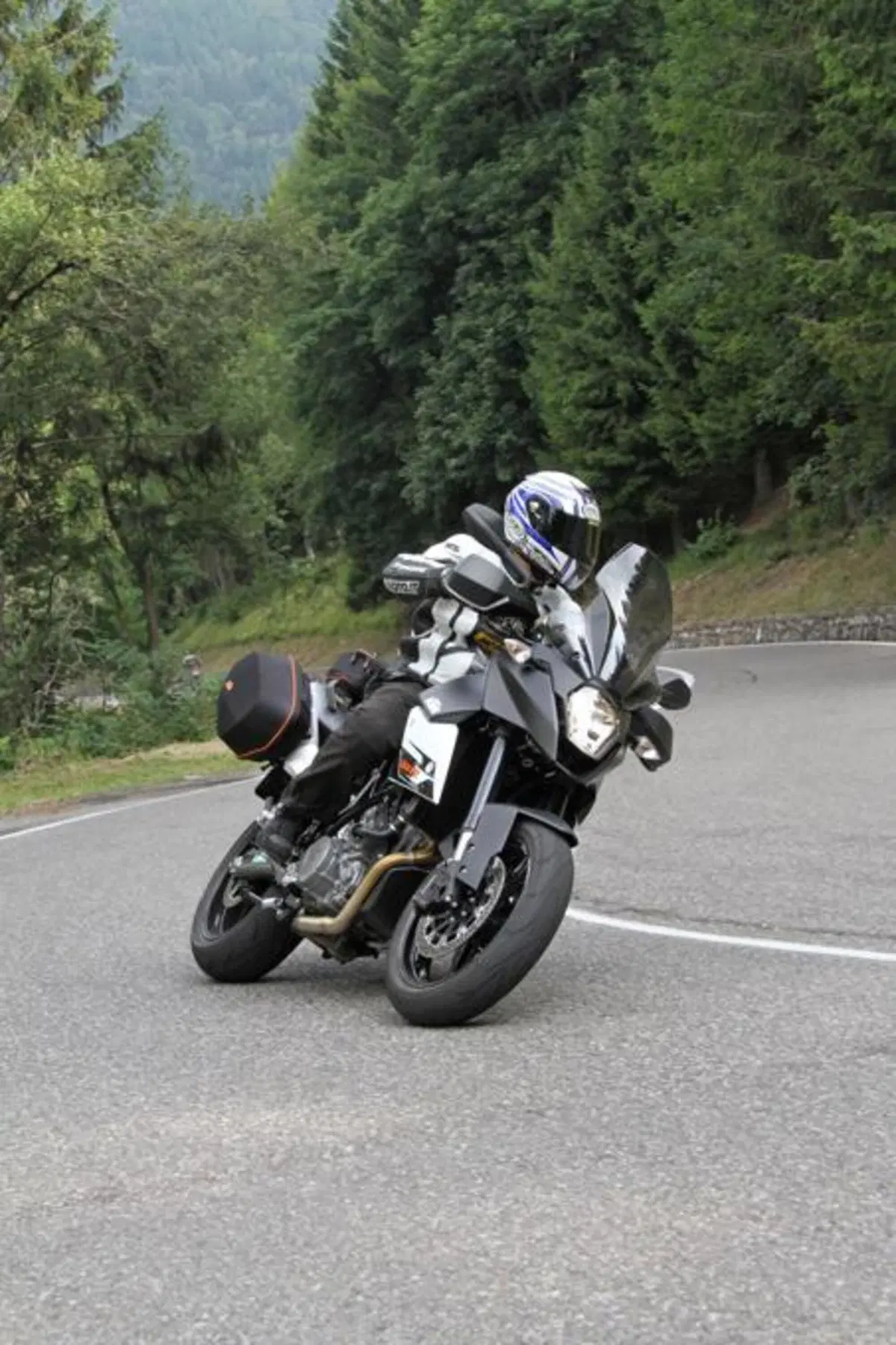 KTM 990 SMT  (4)