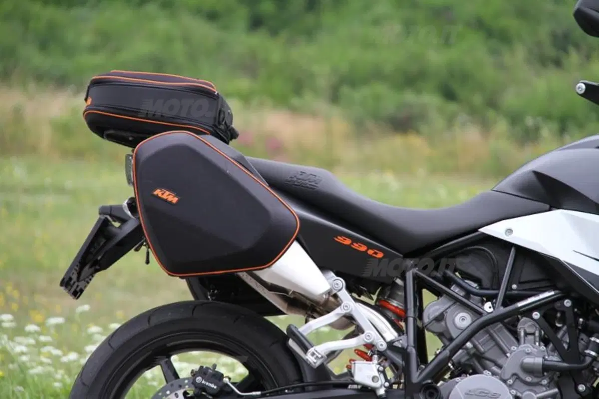 KTM 990 SMT  (19)