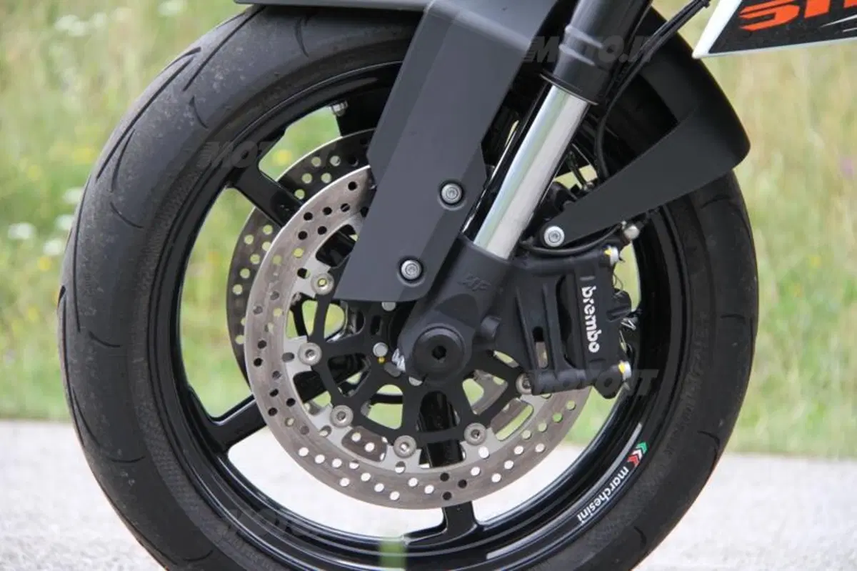 KTM 990 SMT  (23)
