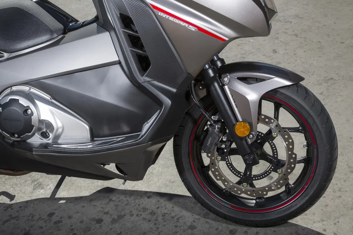 Honda Integra 750 DCT (11)