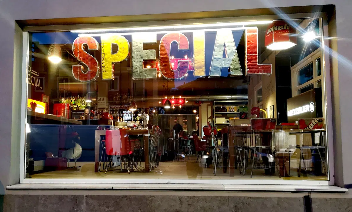 Il 6 cilindri Laverda da Special Mr. Martini (9)