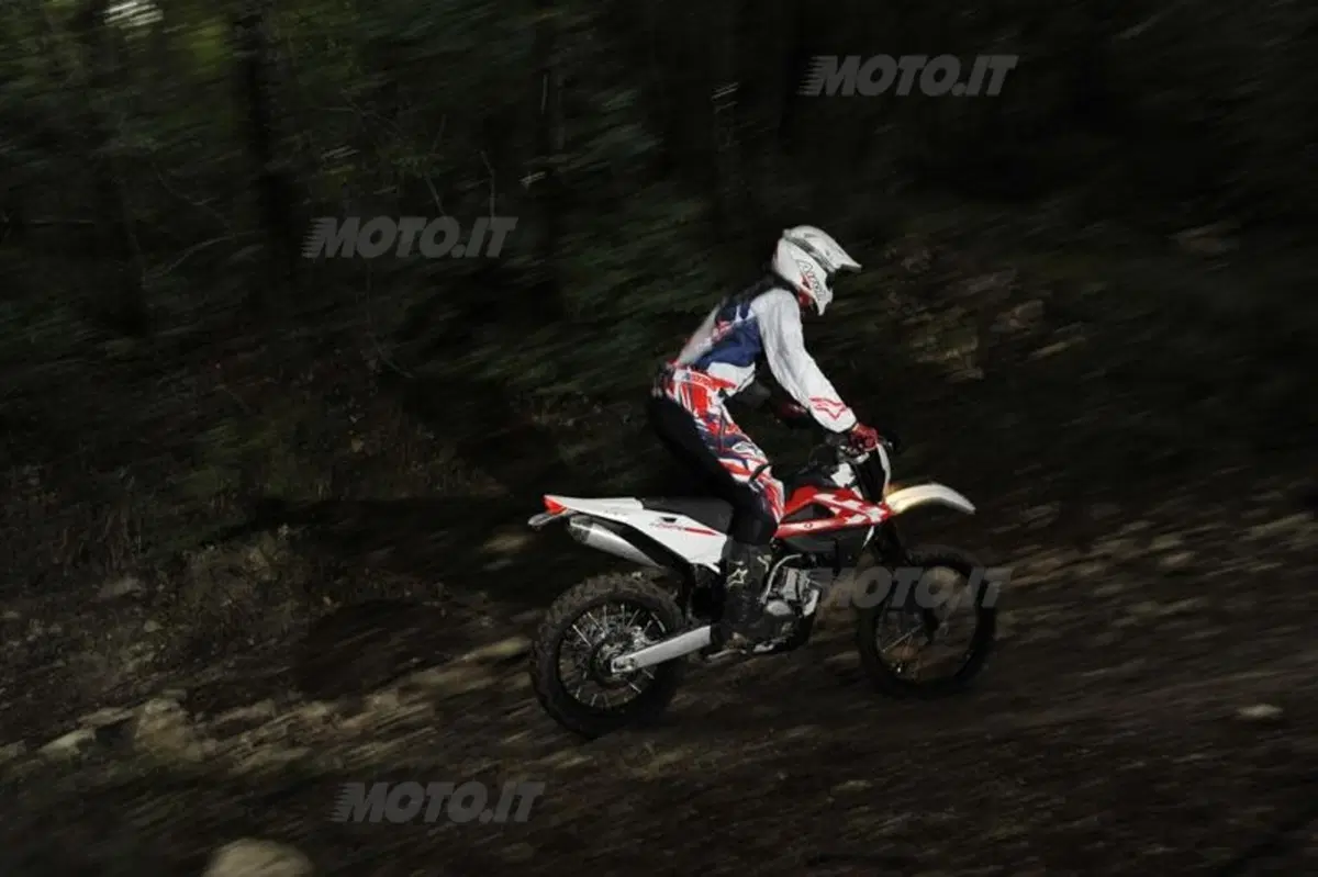 Husqvarna Gamma 2011 Cross/Enduro  (6)