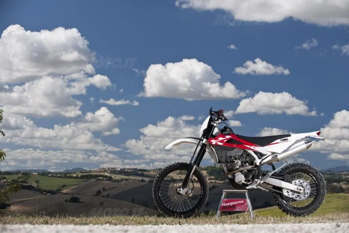 Husqvarna Gamma 2011 Cross/Enduro  (14)