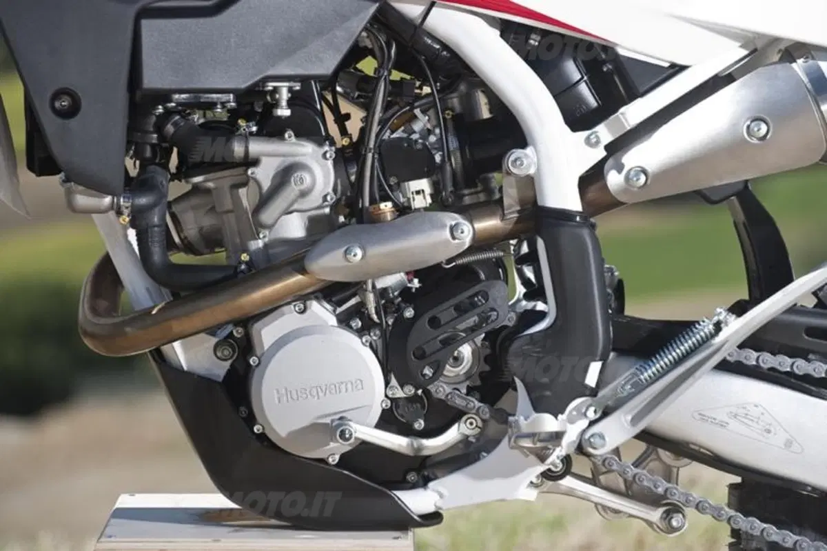 Husqvarna Gamma 2011 Cross/Enduro  (15)