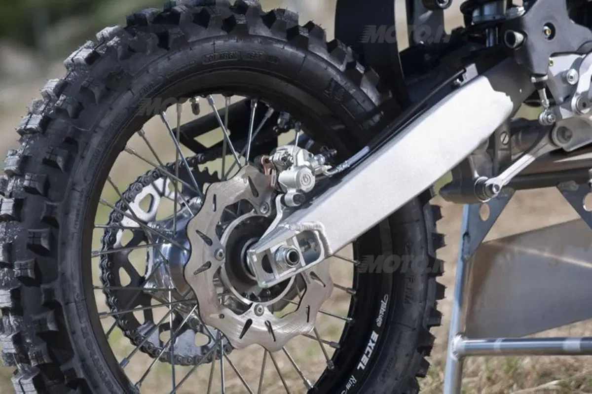 Husqvarna Gamma 2011 Cross/Enduro  (16)
