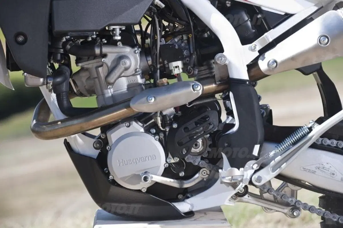 Husqvarna Gamma 2011 Cross/Enduro  (18)