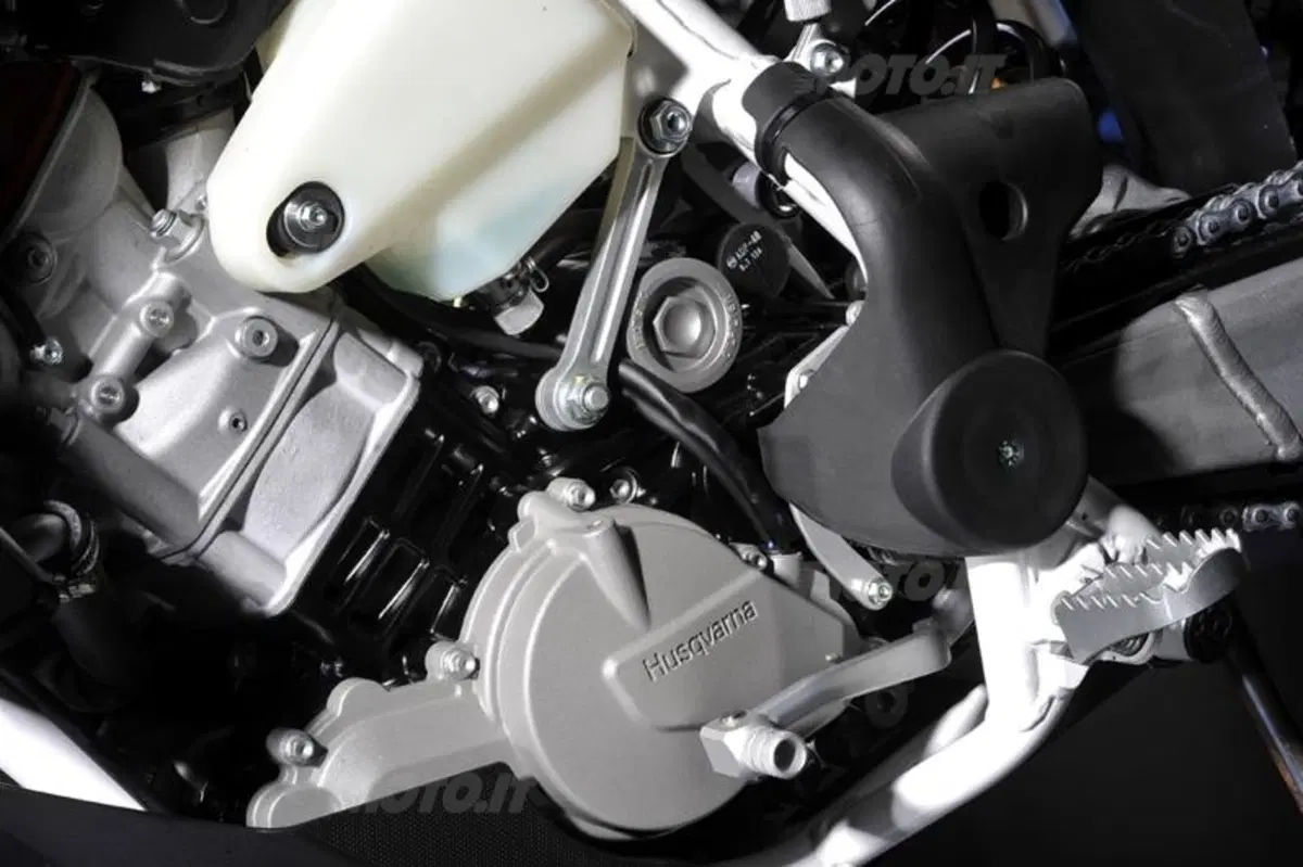 Husqvarna Gamma 2011 Cross/Enduro  (47)