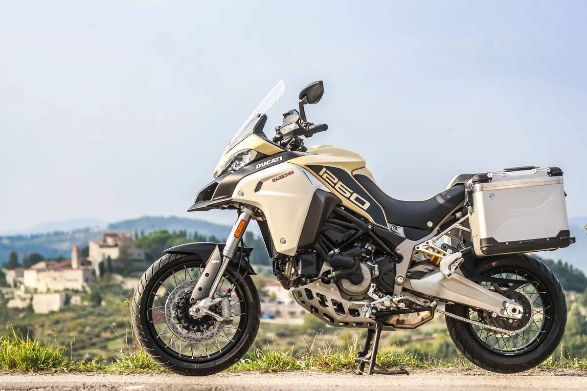 Ducati Multistrada Enduro 1260: test su strada e fuoristrada in Toscana (14)