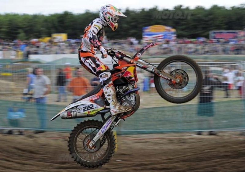 Cairoli gioca con la sabbia di Lommel