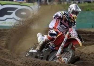 Cairoli gioca con la sabbia di Lommel