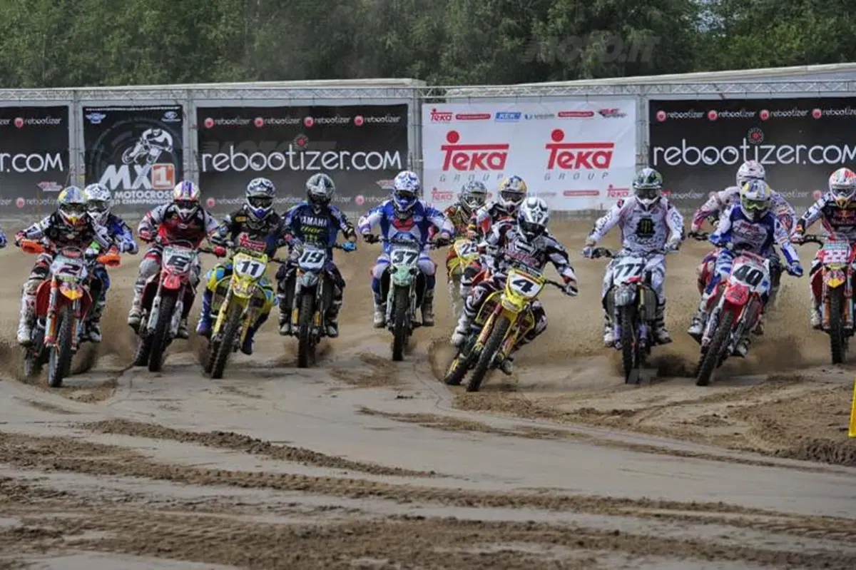 Cairoli gioca con la sabbia di Lommel (3)