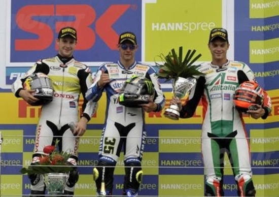 Doppio Crutchlow a Silverstone