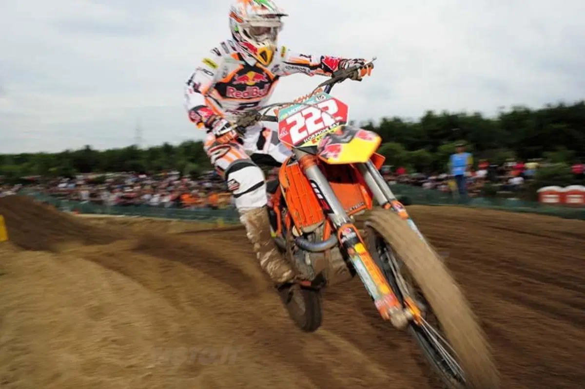 Lommel incorona Cairoli e Roczen