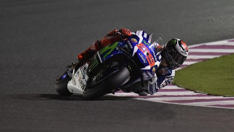MotoGP, Qatar 2016.  Lorenzo &egrave; il pi&ugrave; veloce nelle FP1