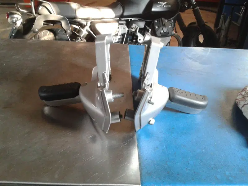 Ricambi vari Aprilia Scarabeo 500 (3)