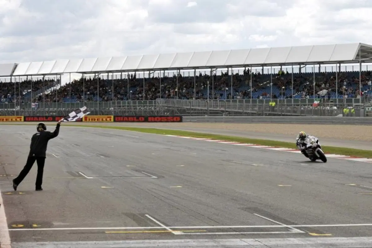 Gli scatti più belli del GP di Silverstone (21)