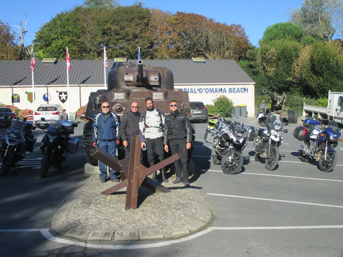 In moto dalla Sicilia alla Normandia (64)