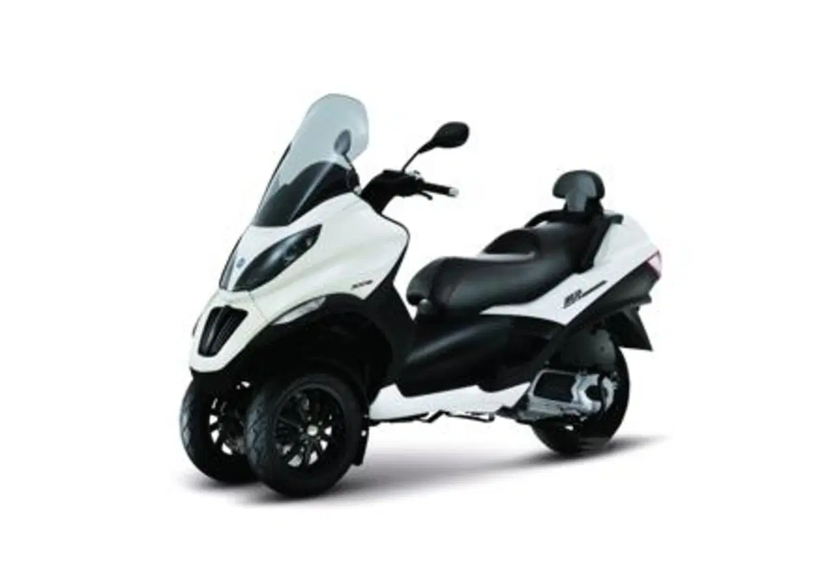Novit&agrave; per il tre ruote Piaggio. Ecco l'MP3 Sport