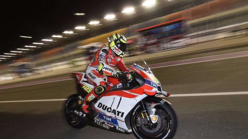 MotoGP 2016. Qatar 2016. Ducati, non solo motore
