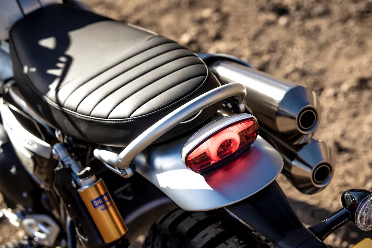 Triumph Scrambler 1200 XC e XE: foto e dati (2)
