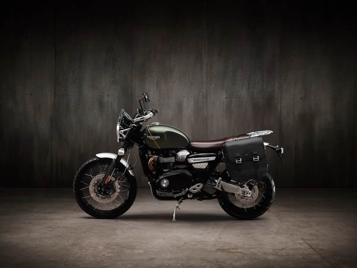 Triumph Scrambler 1200 XC e XE: foto e dati (2)