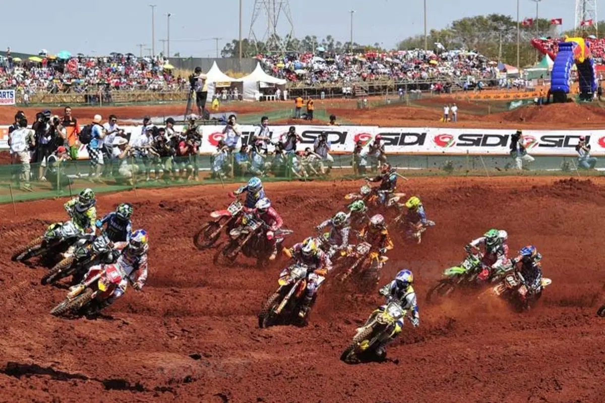 Antonio Cairoli Campione del Mondo MX1 2010! (7)