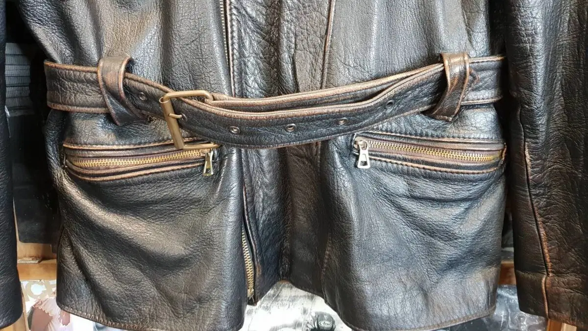 Giacca nera in pelle tg XL Leather House (4)