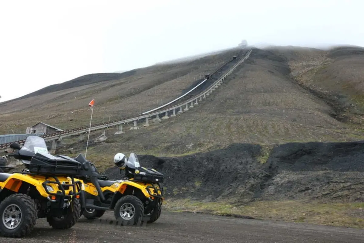 Turismo. Le Isole Svalbard e il Polo Nord (3)