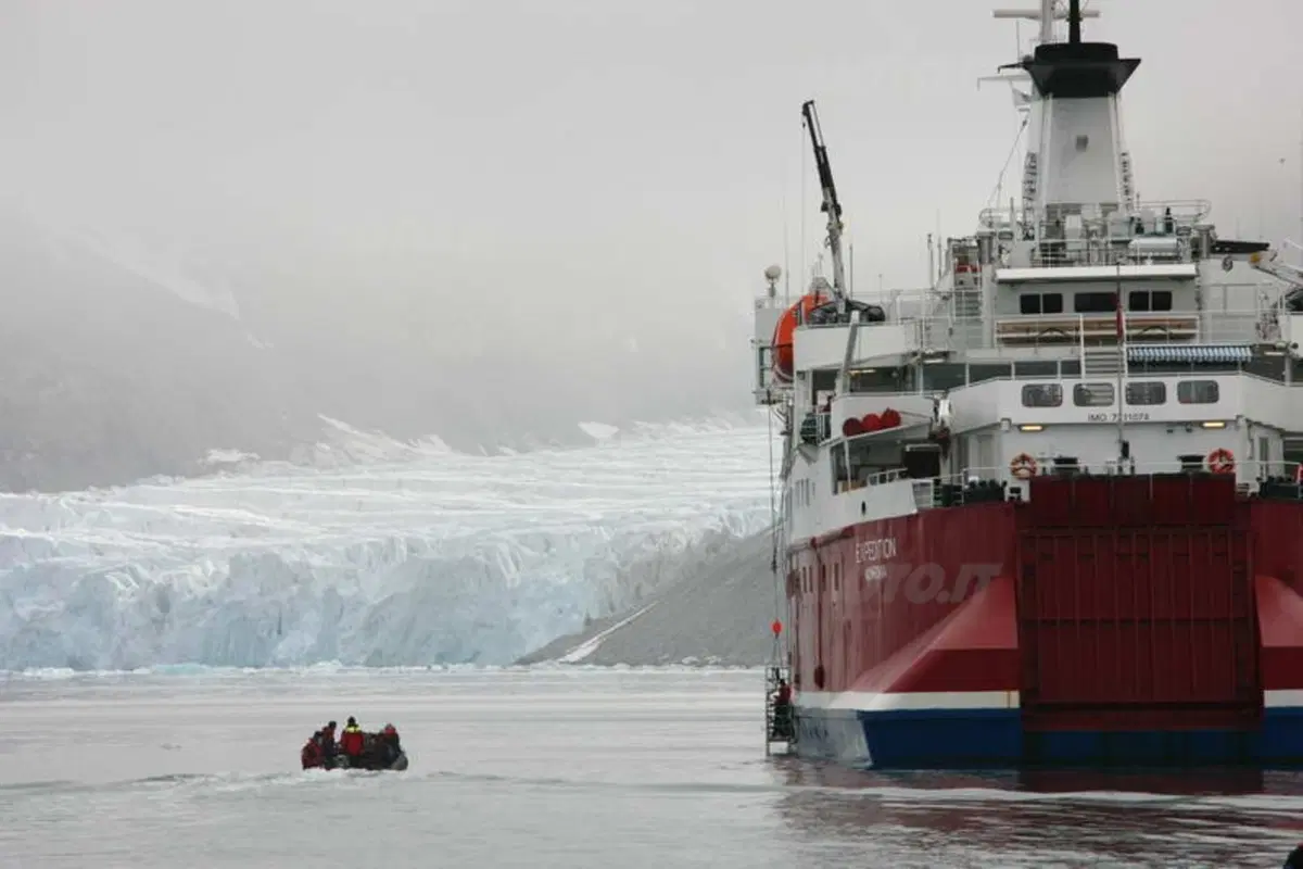 Turismo. Le Isole Svalbard e il Polo Nord (41)