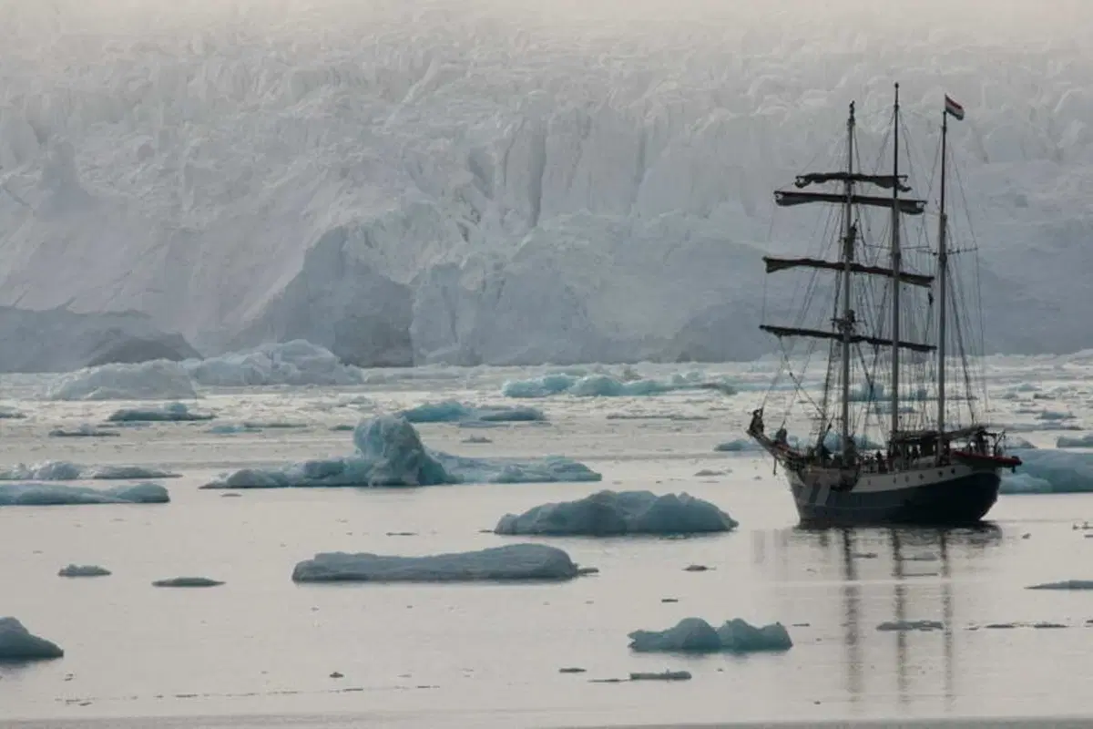 Turismo. Le Isole Svalbard e il Polo Nord (48)