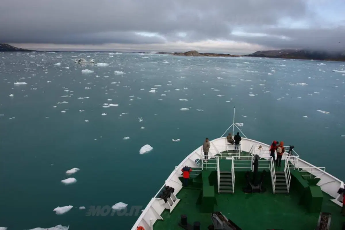 Turismo. Le Isole Svalbard e il Polo Nord (52)
