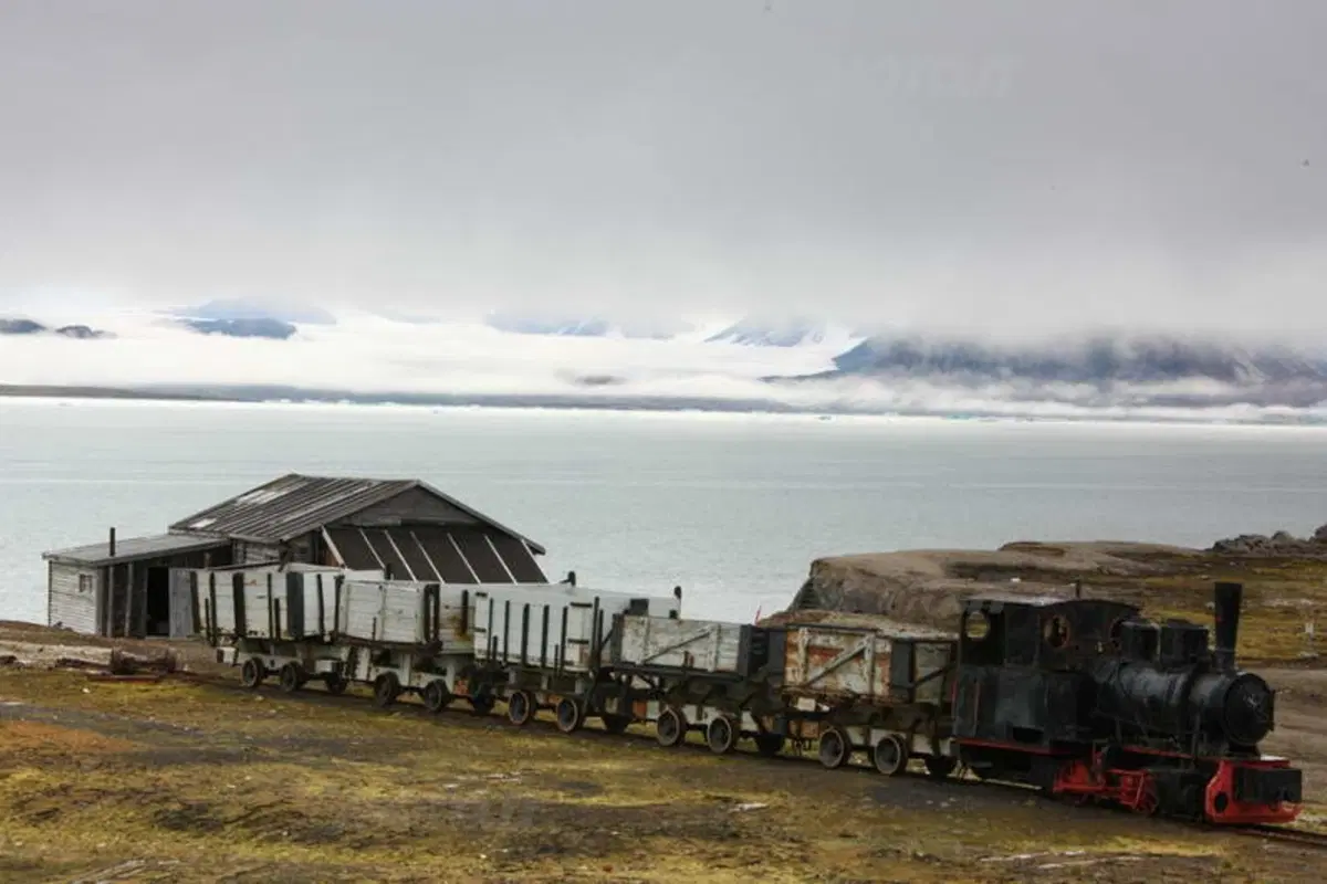 Turismo. Le Isole Svalbard e il Polo Nord (59)