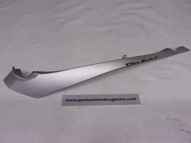 FASCIA CARENA POSTERIORE Piaggio (2)