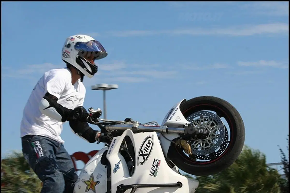 Nikaia Week, raduno stunt per le strade di Nizza (3)