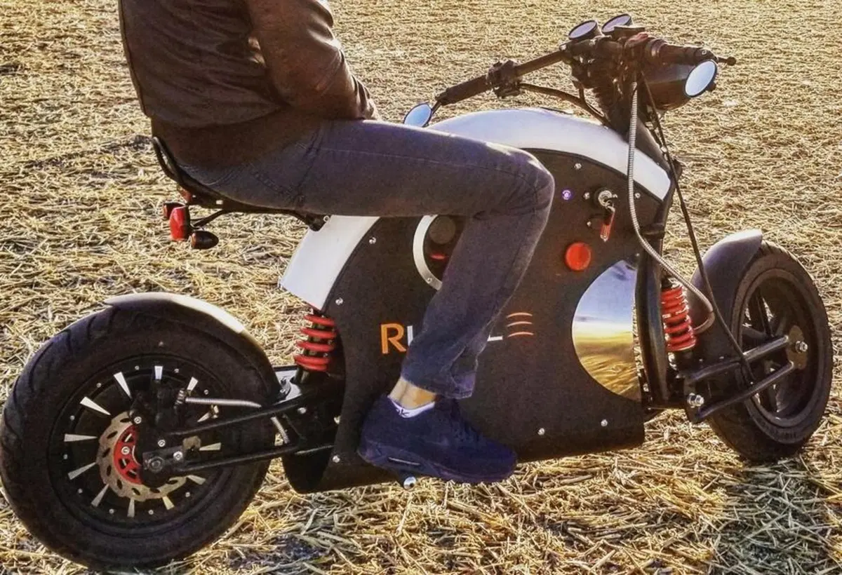 Rumble Motors. La moto elettrica col motore che ruggisce (2)
